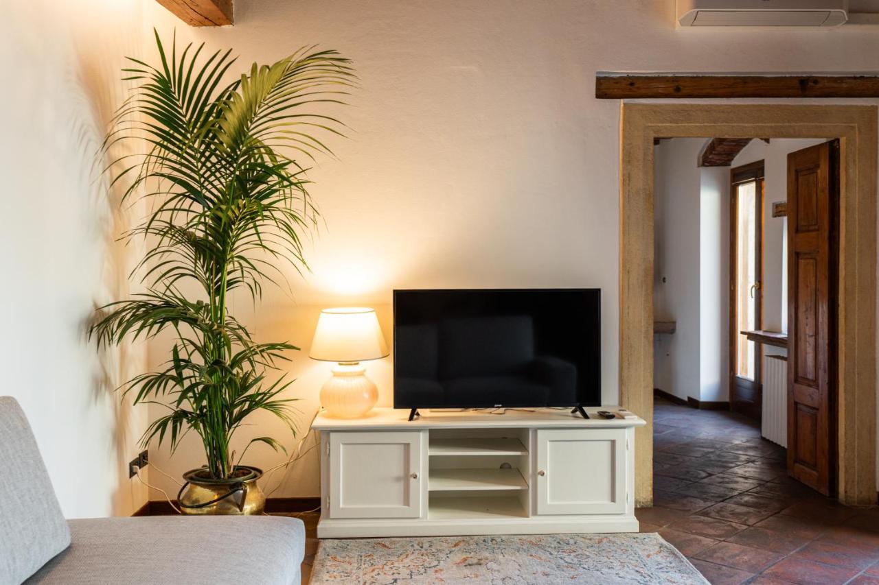 Domus Verona - Residenza Merici Exterior foto